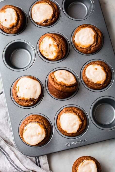 Chai Pumpkin Cheesecake Muffins Recipe - Little Spice Jar Cheesecake Muffin, Pumpkin Cheesecake Muffins, Cheesecake Muffins, Spiced Chai, Muffin Batter, Homemade Salads, Pumpkin Pie Filling, Chai Spice, Spice Jar