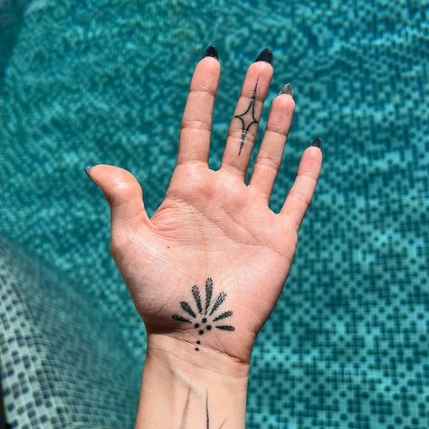 Healed palm & finger. No touch ups. Thank you Lillie for the picture 🙏 #palm #palmtattoo #dotwork #linework Finger Palm Tattoo, Palm Stick And Poke, Palm Ornamental Tattoo, Healed Palm Tattoo, Palm Tattoos For Women, Eden Tattoo, Hand Palm Tattoos, Palm Tattoo, Palm Tattoos