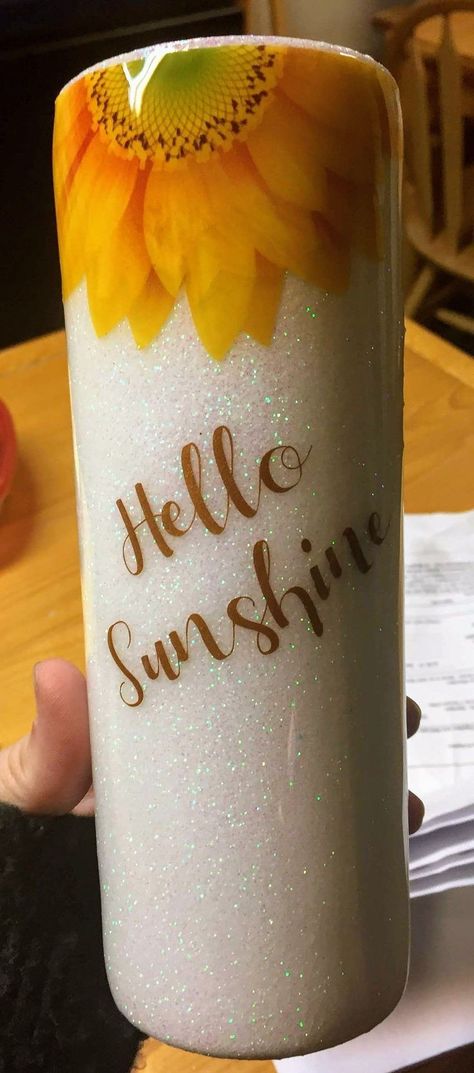 Yeti Yeti, Cup Inspiration, Diy Tumbler, Crafts For Teens To Make, Teacher Tumbler, Glitter Tumbler Cups, Glitter Tumblers, Cup Crafts, Custom Tumbler Cups