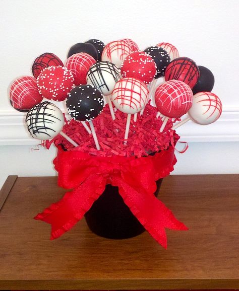 Black Cake Pops, Cake Pop Centerpiece, Red Candy Buffet, Black Cake, Red Party, Cake Balls, Sweet 16 Parties, Red Candy, Casino Theme Parties