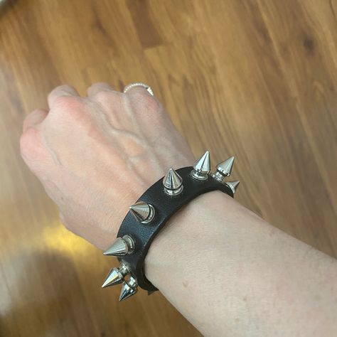 Studded Leather Bracelet. Brand New Studded Cuff Bracelet, Studded Leather Bracelet, Leather Studded Bracelet, 2004 Emo, Spikes Bracelet, Punk Bracelets, Streetwear 2000s, Studded Bracelet, Spike Bracelet