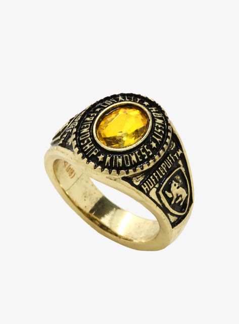 Harry Potter Hufflepuff Class Ring Hufflepuff Jewelry, Hufflepuff Room Decor, Hufflepuff Room, Hufflepuff And Ravenclaw, Harry Potter Jewellery, Harry Potter Dark Mark, Class Aesthetic, Harry Potter Earrings, Harry Potter Symbols