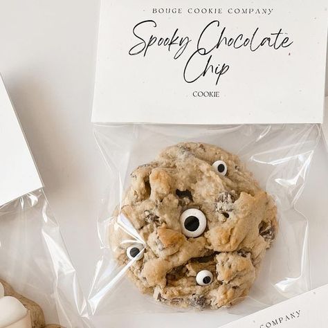 Bouge Cookie Company on Instagram: "A moment for our new & simplistic packaging ✨  Ingredients are listed on the back! We love that the flavor is clearly on the front and these can still make the sweetest gifts for others or to yourself!   Excited for you all to get your cookies! We are already prepping and planning the next round! 😍 . . . . #halloweencookies #fallcookies #cookiepackaging #new #simple #customcookies #sugarcookies #decoratedcookies #cookies" Halloween Cookie Pop Up Shop, Halloween Cookie Gift Boxes, Diy Halloween Cookie Kits, Halloween Cookie Packaging, Halloween Cookie Kits, Packaging Ingredients, Cookie Company, Cookie Packaging, Fall Cookies