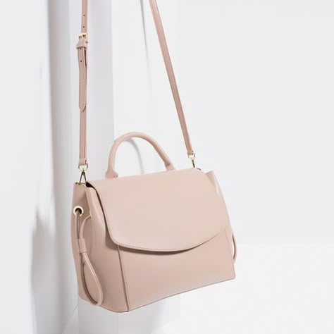 Image 4 of MINIMAL CITY BAG from Zara Bags Trendy, Trendy Purses, Tas Bahu, Cheap Purses, Girly Bags, Stylish Backpacks, Cheap Handbags, Fancy Bags, Pretty Bags