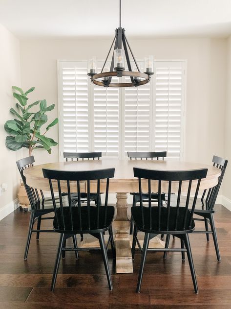 Cream Table With Black Chairs, Black Vs White Dining Chairs, Bleached Table With Black Chairs, Bleached Wood Table With Black Chairs, Black Wood Oval Dining Table, Dining Room Oval Table Ideas, Light Wood Table Black Chairs, Farmhouse Dining Table Black Chairs, Round Wood Dining Table Black Chairs