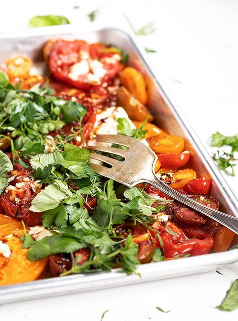 Lightly roasted heirloom tomatoes with feta, balsamic and fresh herbs. Roasted Heirloom Tomatoes, Tomatoes Salad, Herb Bread, Baked Tomatoes, How To Peel Tomatoes, Summer Tomato, Homemade Marinara, Heirloom Tomatoes, Tomato Salad