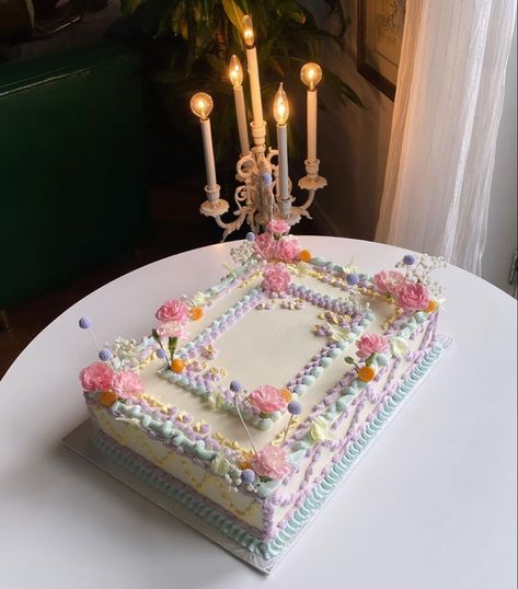 Victorian Cakes, Sheet Cake Designs, Rectangle Cake, Fake Cake, Wedding Cakes Vintage, Pretty Birthday Cakes, Cute Birthday Cakes, Just Cakes, Gorgeous Cakes