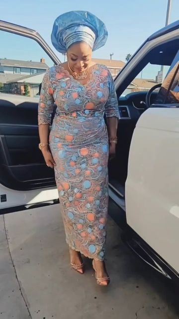 Iro Gown Lace Styles Latest, Blouse And Iro Styles Lace 2024, Aso Ofi Iro And Buba, Blouse And Wrapper Lace Styles 2024, Blouse And Iro Styles Lace, Latest Iro And Buba Lace Styles, Iro Gown Style Lace, Iro N Blouse Style, Lace Blouse Styles For Wrapper