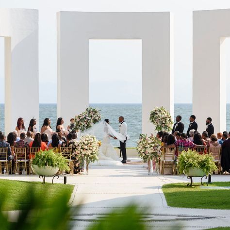 Mexico Wedding Venue, Puerto Vallarta Wedding, Round Bouquet, Wedding View, Destination Wedding Mexico, Beach Ceremony, Places To Get Married, Mexican Wedding, Mexico Wedding