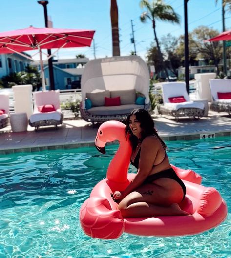 #pool #aesthetic #flamingo #poolparty #travel #beachtrip #bathingsuit #pink #poolside Aesthetic Flamingo, Pool Aesthetic, Pool Day, Pool Days, Cool Pools, Beach Trip, Pool Party, Pool Float, Flamingo