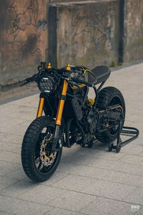 Custom Yamaha MT-07 by Wayders Simson Moped, Adventure Bike Motorcycles, Modern Cafe Racer, Custom Bikes Cafe Racers, Cafe Racer Design, Мотоциклы Cafe Racers, Mt 07, Cafe Racer Build, Custom Cafe Racer