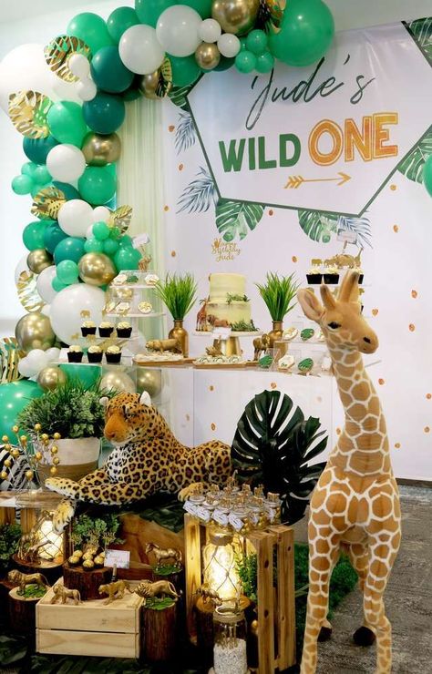 Don't miss this awesome Wild One Safari 1st birthday party! The dessert table is fantastic! See more party ideas and share yours at CatchMyParty.com #catchmyparty #partyideas #wildone #boy1stbirthdayparty #safariparty #jungleparty 1st Birthday Boy Party Ideas, 4de Verjaardag, Jungle Theme Birthday Party, Wild Birthday Party, Boys First Birthday Party Ideas, Boys 1st Birthday Party Ideas, Jungle Theme Birthday, Jungle Birthday Party, Baby Boy 1st Birthday Party