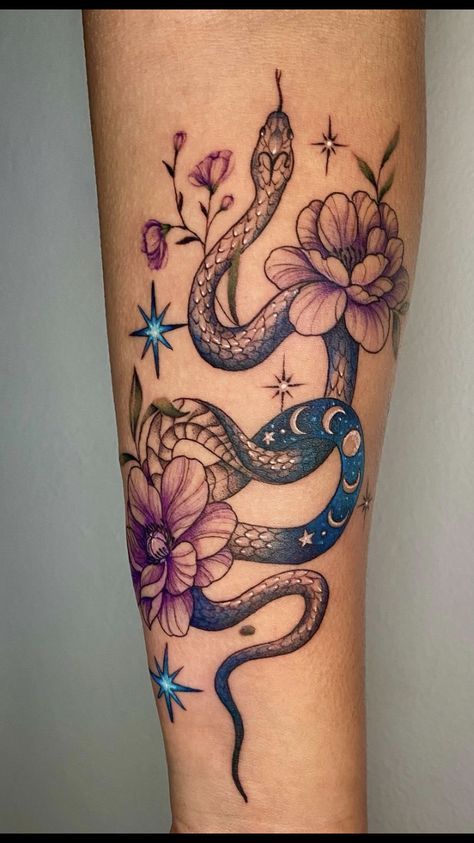 Black Snake Tattoo, Snake Tattoo Meaning, Small Snake Tattoo, Small Wave Tattoo, Serpent Tattoo, Sketches Ideas, Tattoo Meanings, Aesthetic Tattoos, Snake Tattoo Design