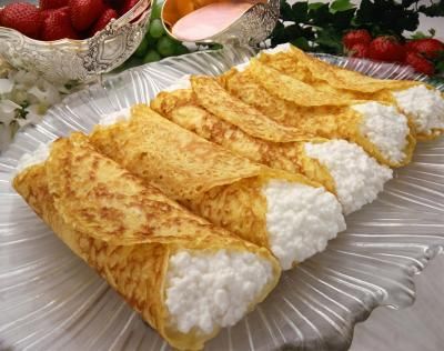 foods to put back good bacteria Cheese Blintz, Blintzes Recipe, Cheese Blintzes, Crepes Filling, Jewish Cuisine, List Of Foods, Passover Recipes, Crepe Recipes, Kosher Recipes