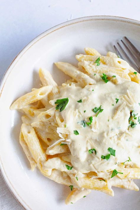 Cashew Pasta Sauce, Alfredo Sauce Vegan, Cashew Alfredo Sauce, Cashew Alfredo, Classic Alfredo Sauce, Vegan Pasta Sauce, Vegan Cashew Cheese, Vegan Alfredo, Vegan Lasagna