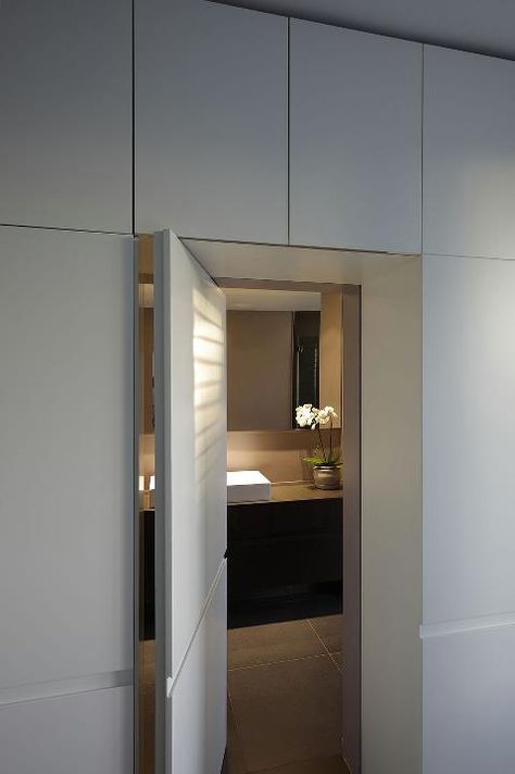 secret door Hidden Bathroom Door, Secret Room Doors, Modern Closet, Hidden Rooms, Secret Door, Hidden Door, غرفة ملابس, Secret Rooms, Bathroom Doors