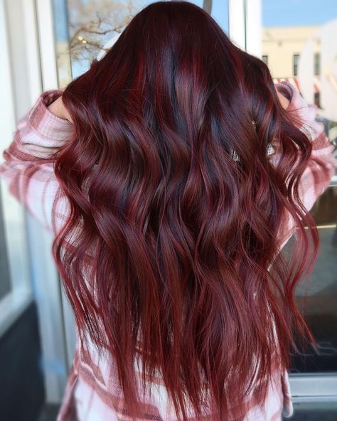 Long Dark Hair with Red Balayage Black To Auburn Balayage, Cooper Hair Color In Dark Skin, Dark Red Purple Hair, Red Velvet Hair Color, Dark Red Hair Dye, Brownish Hair, Dye Highlights, Balayage Red, Deep Red Hair Color