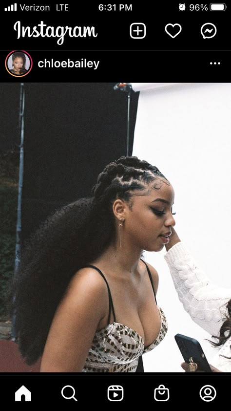 Chloe And Halle Locs, Chole And Halle, Chloe And Halle, Chloe Bailey, Beautiful Dreadlocks, Short Locs Hairstyles, Faux Locs Hairstyles, Dreadlock Styles, Birthday Hair