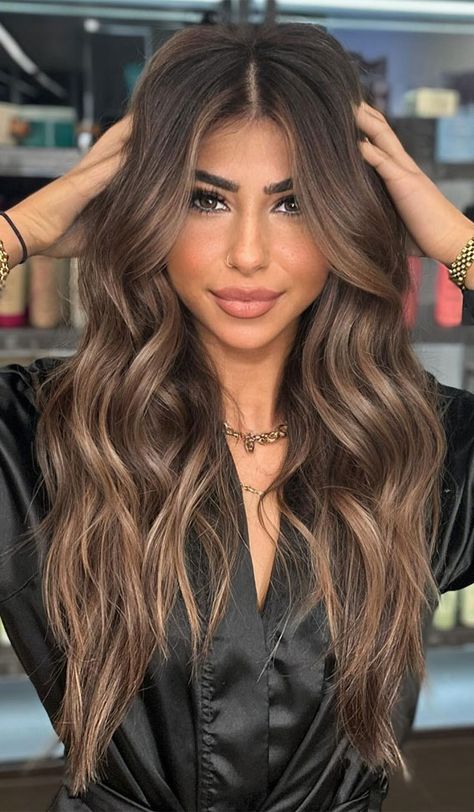 Dark Brunette Balayage Hair, Dark Brunette Balayage, Baylage Hair, Rambut Brunette, Beige Hair, Black Hair Balayage, Bronde Balayage, Brown Hair Looks, Brown Hair Inspo