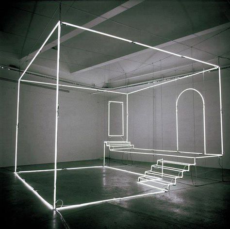 Les maisons minimalistes de Massimo Uberti Bühnen Design, Light Art Installation, Minimal Lighting, Art Installation, Neon Art, Light Architecture, Sculpture Installation, Light Installation, Neon Lights