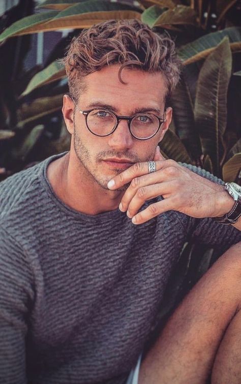 Men’s Hairstyles - Aesthetic Hairstyles - Trendy Haircuts - Hairstyle Inspirations Celebrity Male Hairstyles, Short Men’s Haircut For Curly Hair, Men’s Short Hairstyles Curly, Men’s Thick Wavy Hairstyles, Men’s Short Permed Hair, Men’s Wavy Hairstyles Short, Men’s Hair Curly Top, Men’s Hair System Styles, Men’s Hairstyles Curly Hair