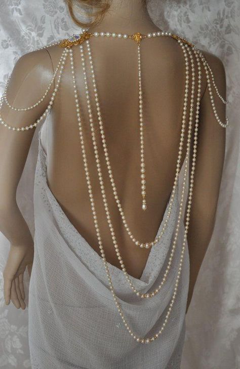 Necklace For Shoulders Gatsby Jewelry, 1920s Jewelry, Shoulder Jewelry, Prom Necklaces, Shoulder Necklace, Jewelry Swarovski, Back Necklace, Swarovski Necklace, Necklace Wedding