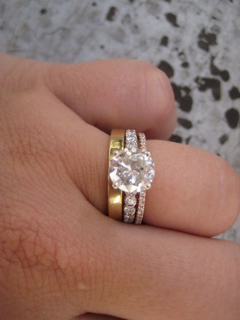 30 Stunning Unique Vintage Wedding Rings Wedding Band Engagement Ring Combo, Mixed Metals Wedding, The Bling Ring, Matching Wedding Rings, Couple Wedding Rings, Yellow Gold Wedding Band, Ring Ideas, White Gold Wedding, Wedding Rings Unique