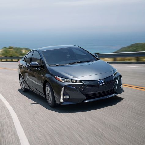 Discover great products at the best prices at Dealmoon. 2018 Toyota Prius Prime Plus Sale. Price:$15500.00 Prius Car, Prius Prime, Toyota Prius Prime, Basketball Photography, Toyota Prius, 2024 Vision, Sale Price, Dream Life, Dream Cars