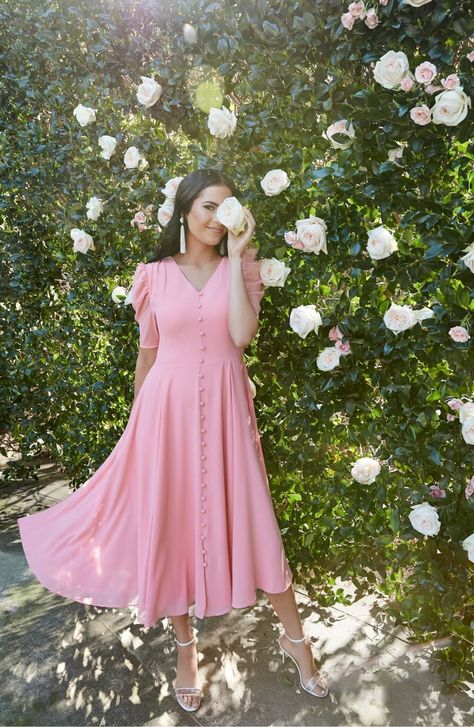 Spring Wedding Guest, Spring Wedding Guest Dress, Rachel Parcell, Summer Wedding Outfit Guest, Guest Attire, Wedding Attire Guest, Flirty Dresses, Wedding Guest Outfit Summer, Romantic Dress