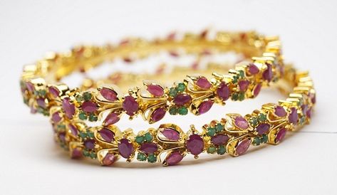 15 Different Types of Stone Bangles in Gold and Diamond Emerald Bangles Indian, Emerald Bangles, Simple Gold Bangle, Bangles Collection, Gems Necklace, Ruby Bangles, Stone Bangles, Diamond Bangles, Modern Gold Jewelry