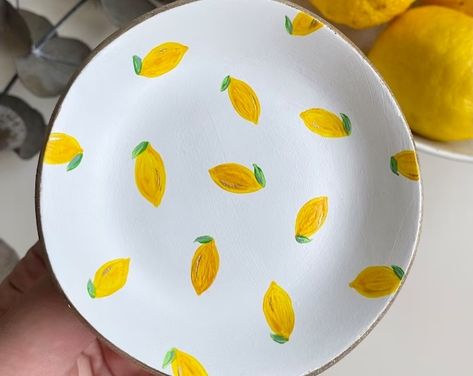 https://www.etsy.com/listing/842708863/lemon-ring-dish-fruit-homeware-clay?external=1&ref=cl_listing_page_recs_listings-0-listing-3&external_collection=NDMxNTIxMTF8NDM2NDY5NDgx&page_type=cl_listing_page&dataset= Lemon Ring, Glazed Bowl, Lemon Patterns, Ceramic Ideas, Glazes For Pottery, Ring Dish, Trinket Dishes, Apartment Ideas, Ceramic Art