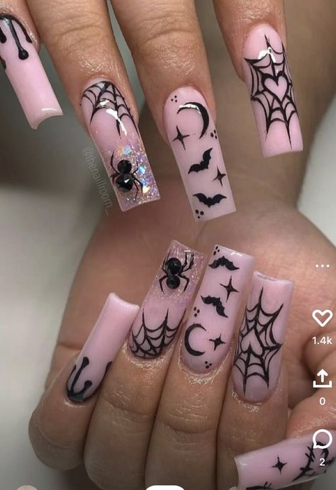 Nail Picking, Secret Nails, Butterfly Nail Designs, Witch Nails, Beauty Nails Design, Acrylic Nails Coffin Short, Glam Nails, Girls Nails, Dipped Nails