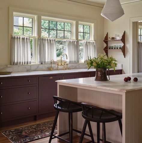 The Expert - This Wine-Colored Paint Is Our Experts’ Favorite Hue for Fall, Plus 13 More Shades They Love Burgundy Paint Colors, Plum Kitchen, Plum Paint, Paint Color Trends, Best Neutral Paint Colors, Bedford Street, Burgundy Paint, Trending Paint Colors, Neutral Paint Colors