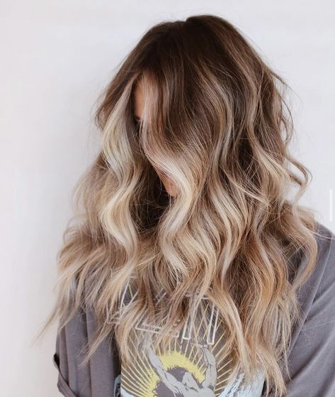 Medium To Long Haircut, Root Work, Hair Dye Color Ideas, Dimensional Balayage, Coco Bliss, Long Haircut, Blonde Hair Transformations, Color Balayage, Hair Things