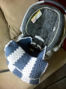 Snuggie Pattern, Crochet Car Seat Cover, Ravelry Free, Crochet Car, Car Seat Blanket, Infant Car Seat Cover, Snuggle Blanket, Plain Fabric, Winter Baby