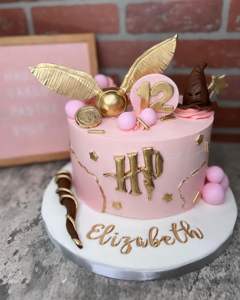 This cake made my pink-obsessed, Harry Potter-loving self soooo happy. Hopefully the birthday girl loved it just as much!… | Instagram Harry Potter Pink Cake, Birthday Cakes For 1st Birthday, Cake 11 Birthday Girl, Pink Harry Potter Cake, Pink Harry Potter Birthday Party, Harry Potter 9 3/4 Birthday, Girly Harry Potter Party, Birthday Cake 9th Girl, Birthday Cake 8th Girl