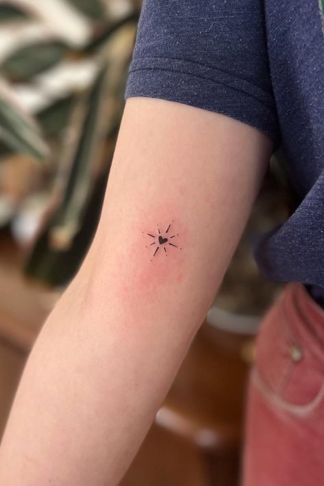 35 Hot Small Star Tattoo Design Ideas Heart Tattoo With Sparkles, Small Tattoo Moon And Star, Made Of Stars Tattoo, Tiny Starburst Tattoo, Tattoo Sparkle Stars, Small North Star Tattoos, Small Star Cluster Tattoo, Simple Star Tattoo Design, Moon And Two Stars Tattoo