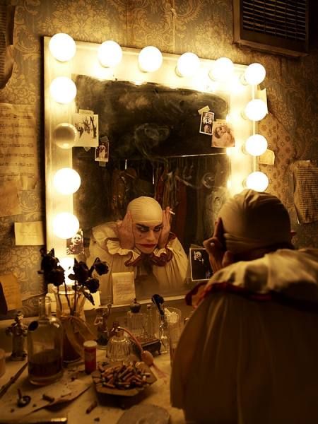 Backstage Theater, Circus Aesthetic, Creepy Carnival, Dark Circus, Theatre Photography, John Malkovich, Night Circus, Clowning Around, Vintage Circus