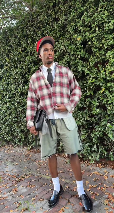 Fancy Streetwear Outfit, Date Night Streetwear, Concrete Boys Outfits, Men’s Street Wear Look, School Boy Aesthetic, Button Up Aesthetic, Boy Flannel Outfit, Skater Street Style, Cowboy Fits