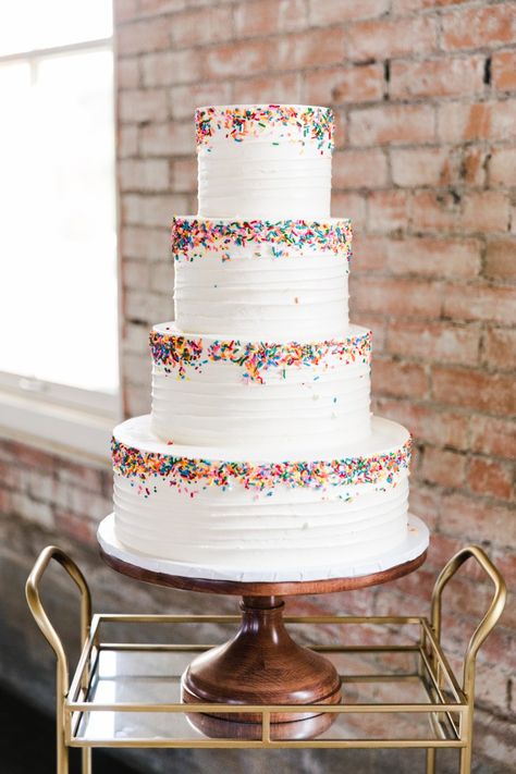 White Rainbow Cake, Rainbow Sprinkle Wedding Cake, Rainbow Wedding Cake Ideas, Wedding Cake Sprinkles, Sprinkles Wedding Cake, Rainbow Cake Wedding, Funfetti Wedding Cake Beautiful, Small Colorful Wedding Cake, Wedding Cake With Sprinkles