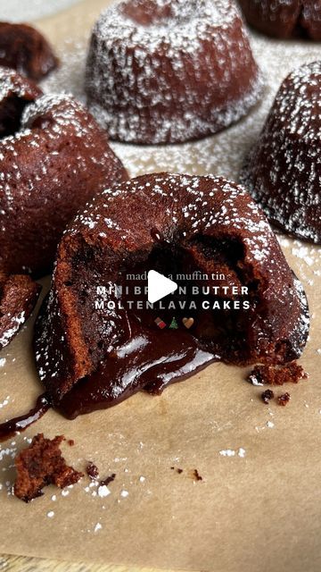 Kiley O'Donnell on Instagram: "MINI BROWN BUTTER MOLTEN LAVA CAKES Facts: brown butter lava cakes > all the other lava cakes 🤝 I can 10/10 recommend these for anyone who likes extra chocolate with their chocolate 🤭 They’re fudgy, soft, incredibly easy to make, the perfect indulgent size, and oozing with chocolate 🤎 Expand the caption for the recipe below! #Recipe Details (makes 6 minis, can double to make 12): Ingredients: - 1 cup semi-sweet chocolate chips - 1/2 cup butter - 1/4 cup all-purpose flour @bobsredmill - 1/2 cup powdered sugar - 1/8 tsp salt - 2 eggs - 2 egg yolks - More powdered sugar, for topping Instructions: Preheat the oven to 425F. Grease a non-stick muffin pan with butter or thoroughly spray with non-stick cooking spray. Start by browning the butter. Add the butte Molten Lava Cakes, Molten Lava, Cooking Spray, Egg Yolks, Lava Cakes, Semi Sweet Chocolate Chips, Recipe Details, O Donnell, Sweet Chocolate