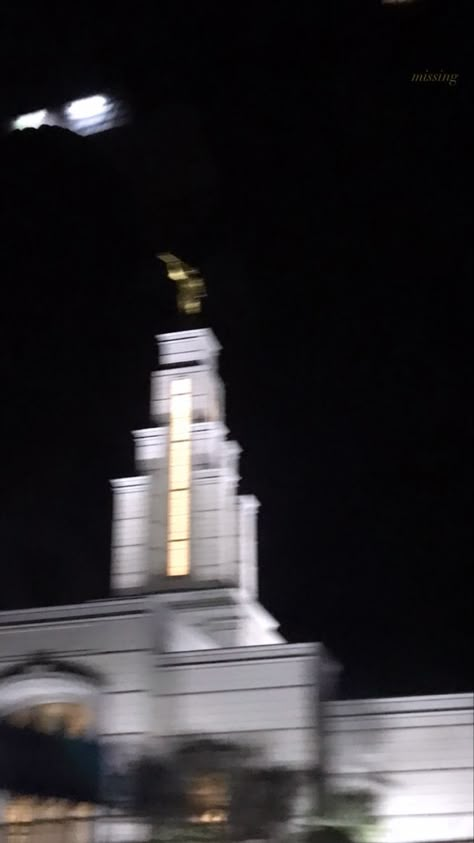 Lds Temple Wallpaper Aesthetic, Lds Temples Aesthetic, Aesthetic Book Of Mormon, Fsy Lds Aesthetic, Lds Wallpaper Iphone Aesthetic, Aesthetic Lds Wallpaper, Book Of Mormon Aesthetic, Lds Temple Wallpaper, Church Of Jesus Christ Latter Day Saints