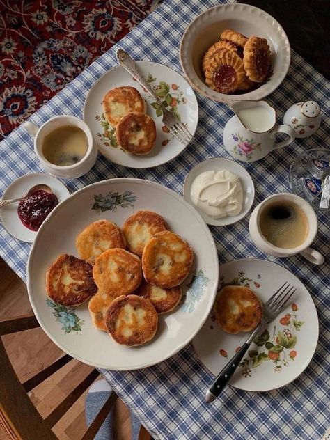 Russian Breakfast, Brunch Aesthetic, Breakfast Aesthetic, Aesthetics Art, Food Collection, October 27, Aesthetic Food, Tea Time, Dream Life