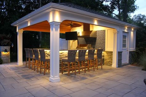 15' x 22' Custom Pool House/Cabana with Outdoor Kitchen/Bar, Storage, Bathroom and Indoor/Outdoor Shower - Manhasset, Long Island NY Pool House Cabana, Pool Cabanas, Pool House Designs, Pool House Plans, Outdoor Kitchen Bars, Pool Cabana, Backyard Bar, Backyard Kitchen, Casa Exterior