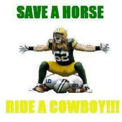 Lets go pack beat the Cowboys in the playoffs. Cowboys Meme, Packers Memes, Packers Funny, Green Bay Packers Players, Fantasy Football Humor, Ride A Cowboy, Packers Baby, Go Packers, Green Bay Packers Fans