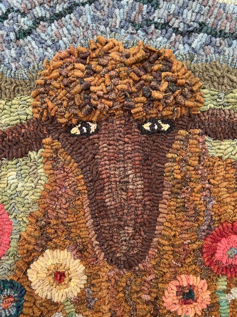 Cabin Farm, Rug Hooking Patterns Primitive, Hooking Rugs, Sheep Rug, Hooked Rugs Primitive, Rug Hooking Designs, Bee Skep, Hand Hooked Rugs, Rug Hooking Patterns