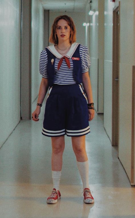 Disfraces Stranger Things, Robin Halloween Costume, Robin Outfit, Halloween Costumes Aesthetic, Kylie Jenner Dress, Stranger Things Halloween Costume, Stranger Things Cosplay, Robin Costume, Robin Cosplay