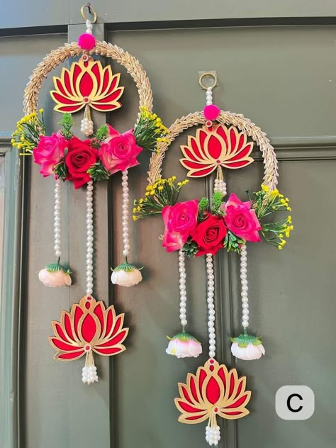 Beautiful Wall Hanging For Diwali, Wall Hanging Ideas For Diwali, Arti Decoration, Mehandi Decoration, Mehandi Decor, Toran Designs, Ganpati Decoration Theme, Diwali Crafts, Diy Dream Catcher Tutorial