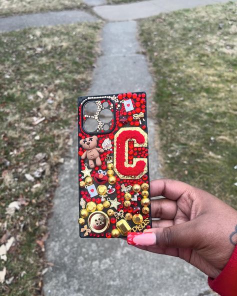 Lanyarette babe has her junk case in the iPhone 14 Pro Max📱 Her request was red + gold theme😍 Junk case name your price special ends this weekend! - [ ] #phonecasedesign#phonecasecollection#phonecasetypes#iphone13case#siliconecase#phonecaseideas#thelanyardlab #phonecaseaddiction#aestheticphonecases #phonecasefashion Junk Case, Business Crafts, Trendy Phone Cases, Gold Theme, Phone Case Design, Red Gold, This Weekend, Phone Case, Phone Cases