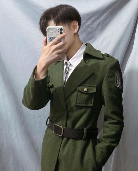 Aot Cosplay, Levi Cosplay, Levi Ackermann, Attack On Titan Jean, Futurisme Retro, Snk Cosplay, Captain Levi, 강아지 그림, Attack On Titan Levi